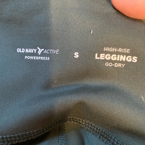 Green Old Navy leggings - Picture 4 of 5
